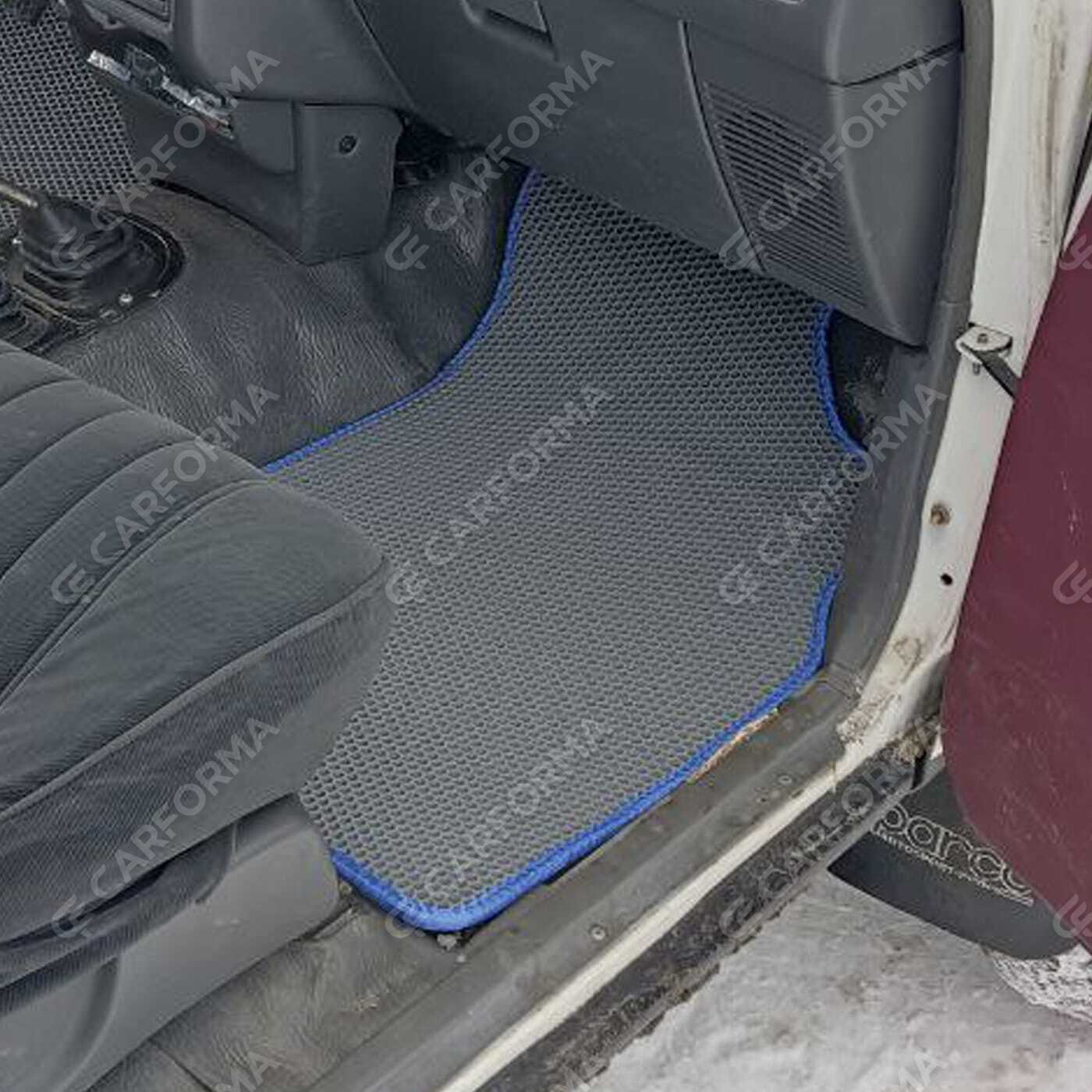 Ворсовые коврики на Toyota Hilux V 1988&nbsp;-&nbsp;1997 в Улан-Удэ