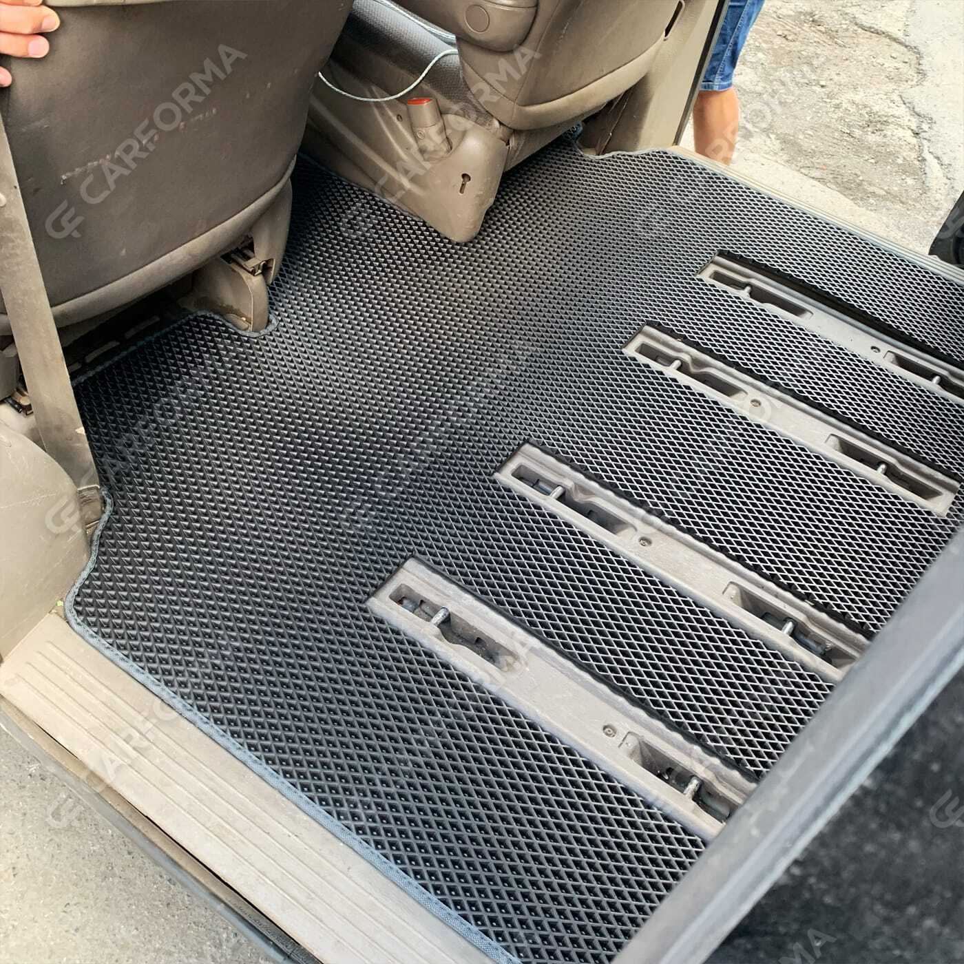 Ворсовые коврики на Chrysler Voyager (RG) 2000&nbsp;-&nbsp;2008 в Улан-Удэ