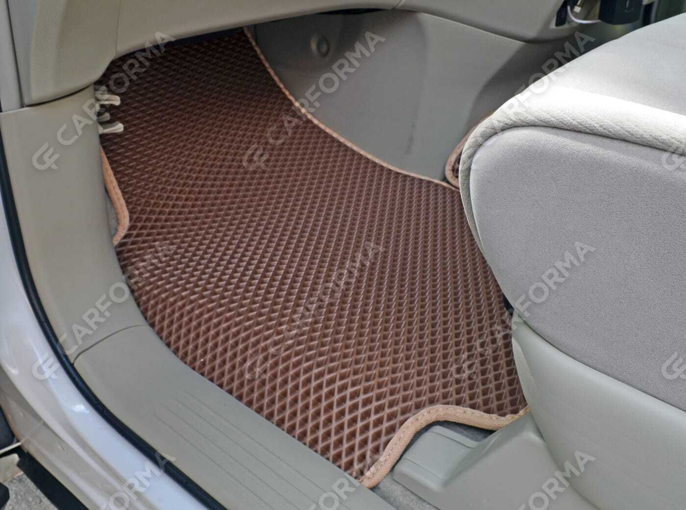 Ворсовые коврики на Toyota Estima III 2006&nbsp;-&nbsp;2019 в Улан-Удэ