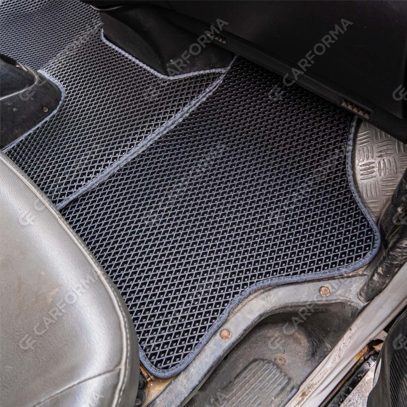 Ворсовые коврики на Hyundai Starex 1996&nbsp;-&nbsp;2007 в Улан-Удэ