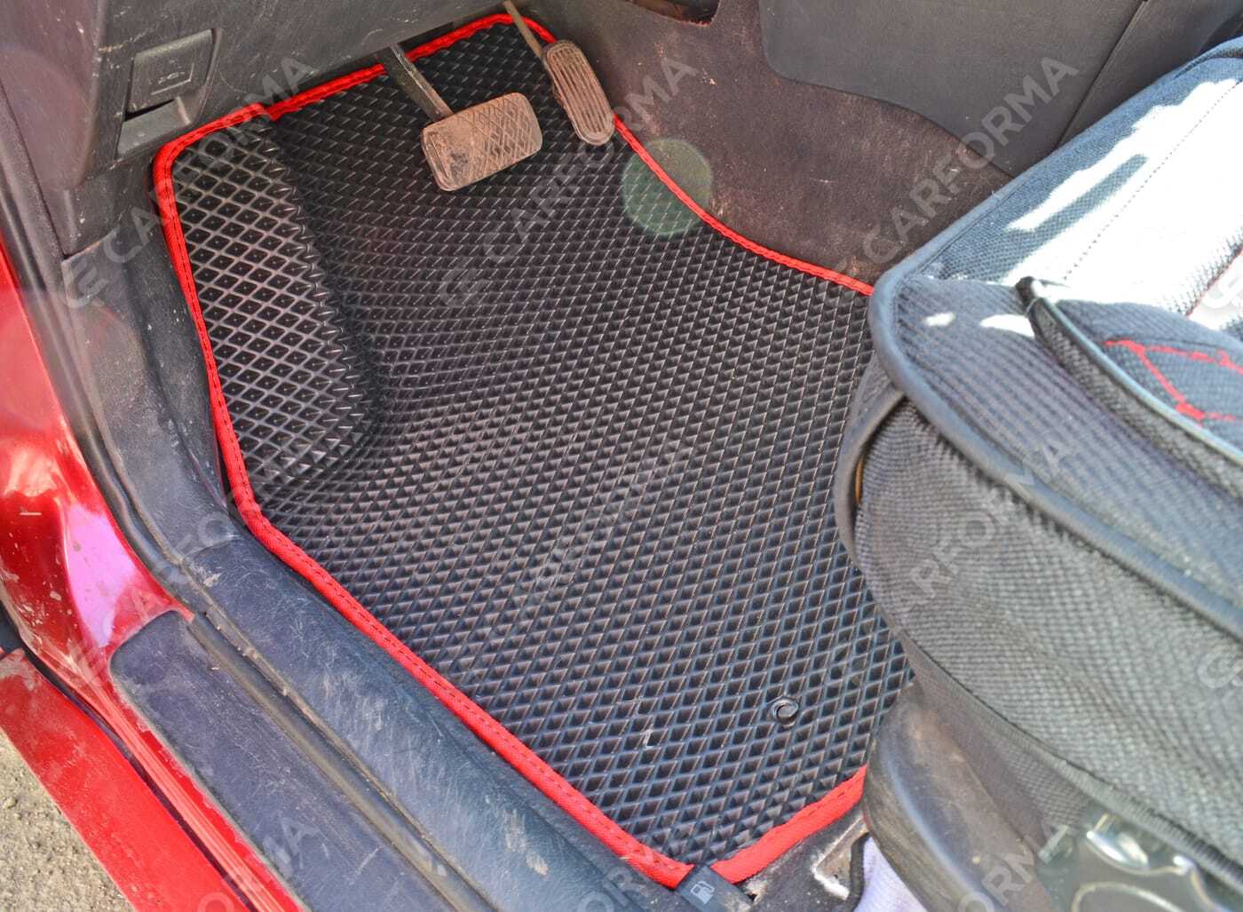 Коврики на Pontiac Vibe I 2002&nbsp;-&nbsp;2008 в Улан-Удэ