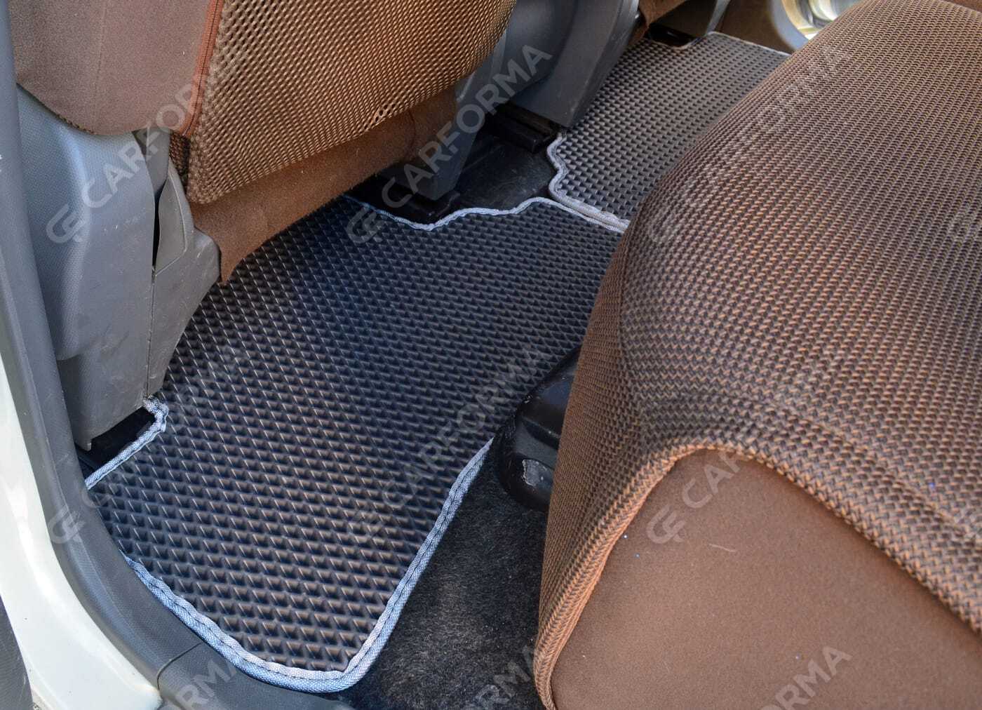 Коврики на Nissan Cube II 2002&nbsp;-&nbsp;2008 в Улан-Удэ