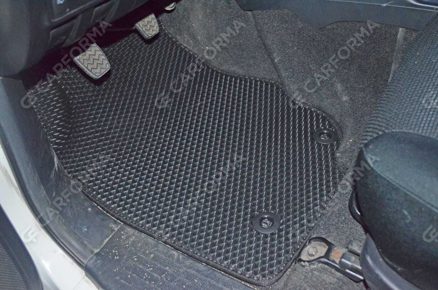 Ворсовые коврики на Toyota Hilux VII 2008&nbsp;-&nbsp;2015 в Улан-Удэ