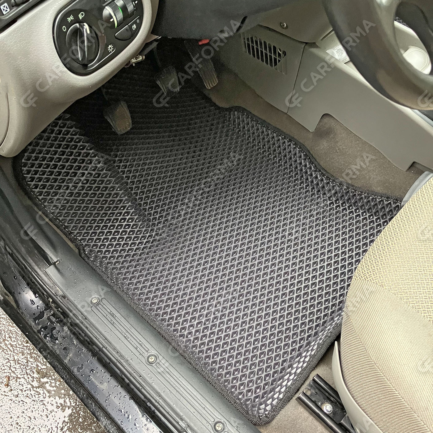 Коврики на Lada (ВАЗ) Kalina 2004&nbsp;-&nbsp;2018 в Улан-Удэ