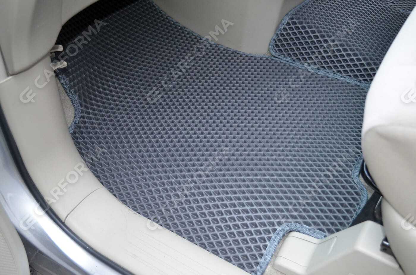 Ворсовые коврики на Toyota Estima III 2006&nbsp;-&nbsp;2019 в Улан-Удэ