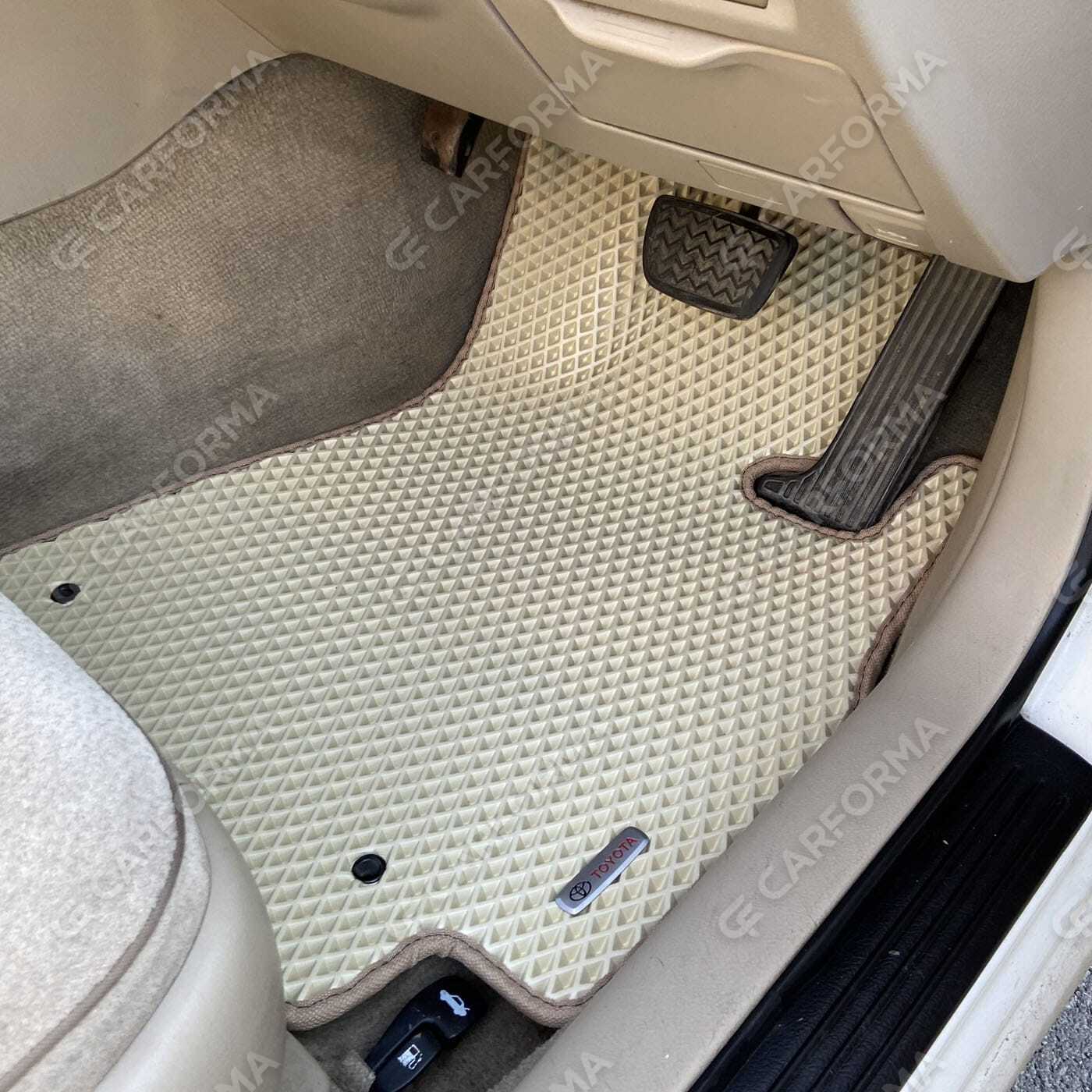 Коврики на Toyota Mark II Wagon Blit 2002&nbsp;-&nbsp;2007 в Улан-Удэ