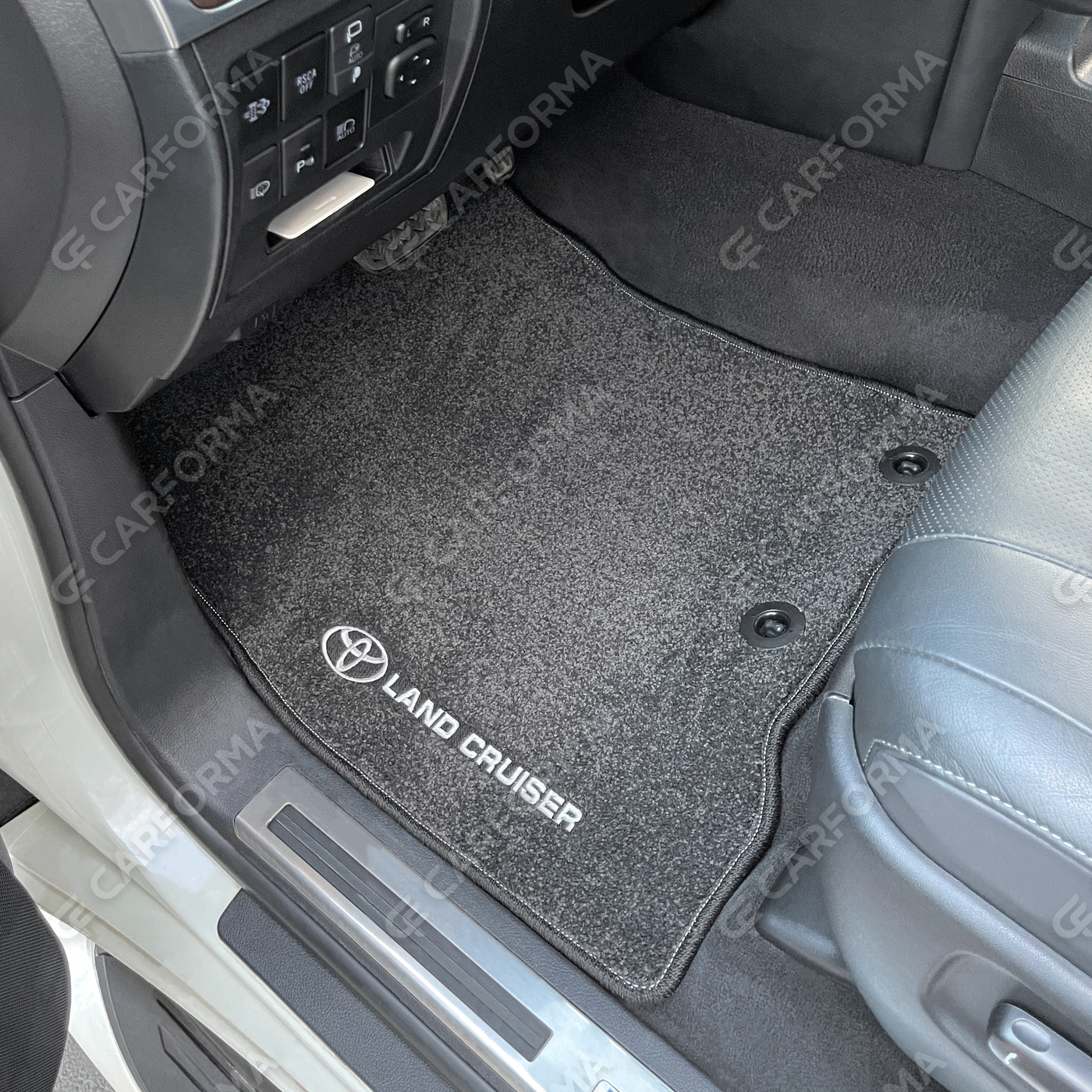 Ворсовые коврики на Toyota Land Cruiser 200 2007&nbsp;-&nbsp;2021 в Улан-Удэ