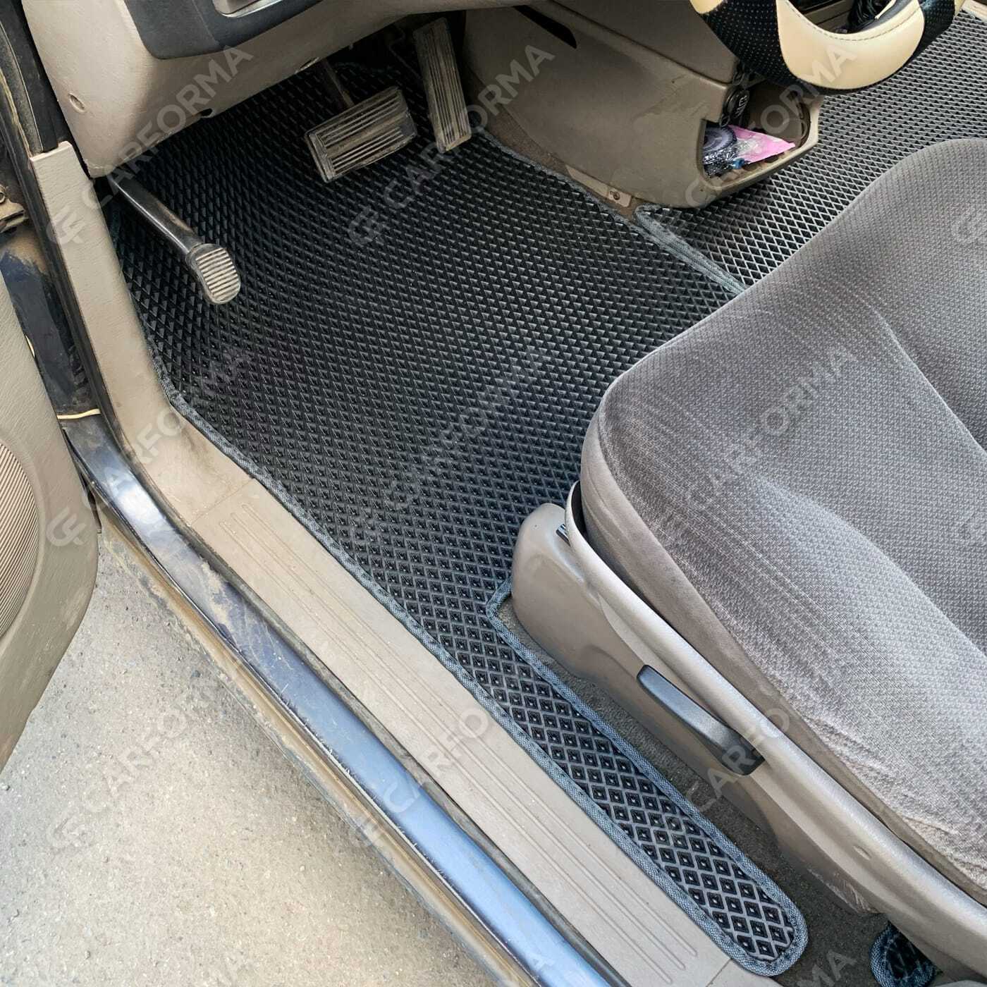 Коврики на Dodge Caravan (RG) 2000&nbsp;-&nbsp;2007 в Улан-Удэ