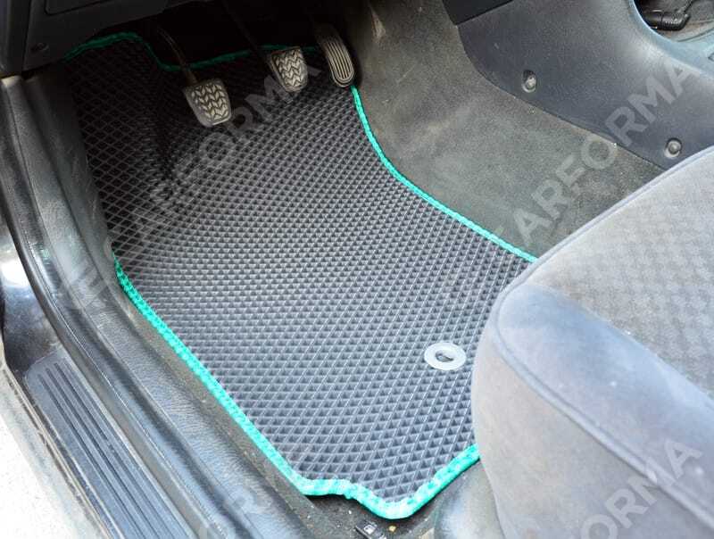 Коврики на Toyota Avensis I 1997&nbsp;-&nbsp;2002 в Улан-Удэ