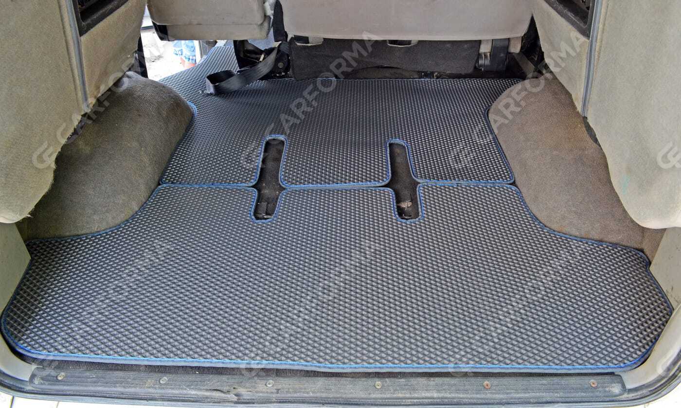 Ворсовые коврики на Mitsubishi Delica 4 1994&nbsp;-&nbsp;2007 в Улан-Удэ