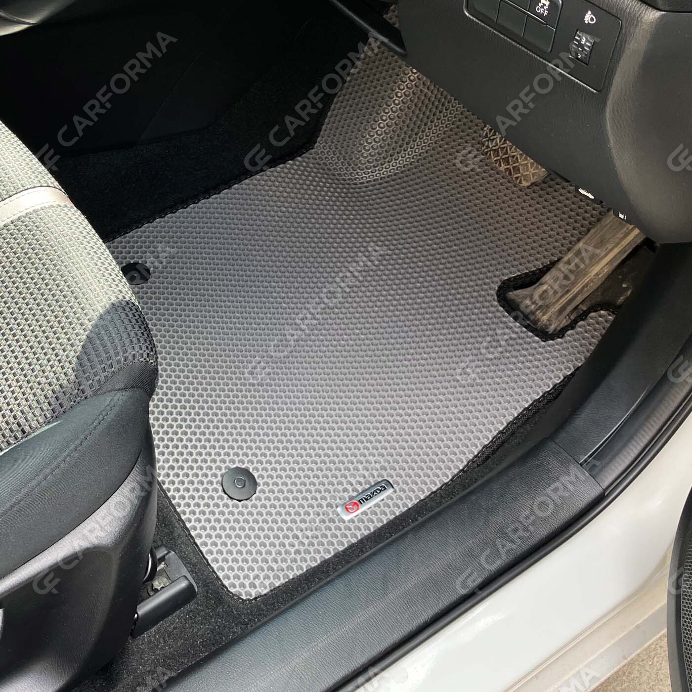 Коврики на Mazda Axela III 2013&nbsp;-&nbsp;2019 в Улан-Удэ