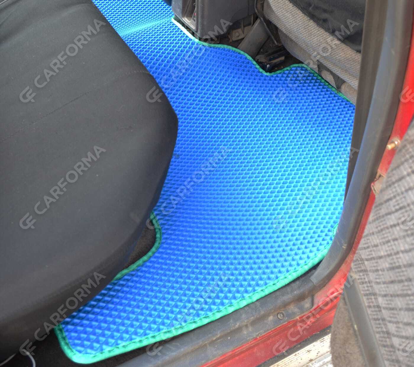 Ворсовые коврики на Toyota Hilux V 1988&nbsp;-&nbsp;1997 в Улан-Удэ