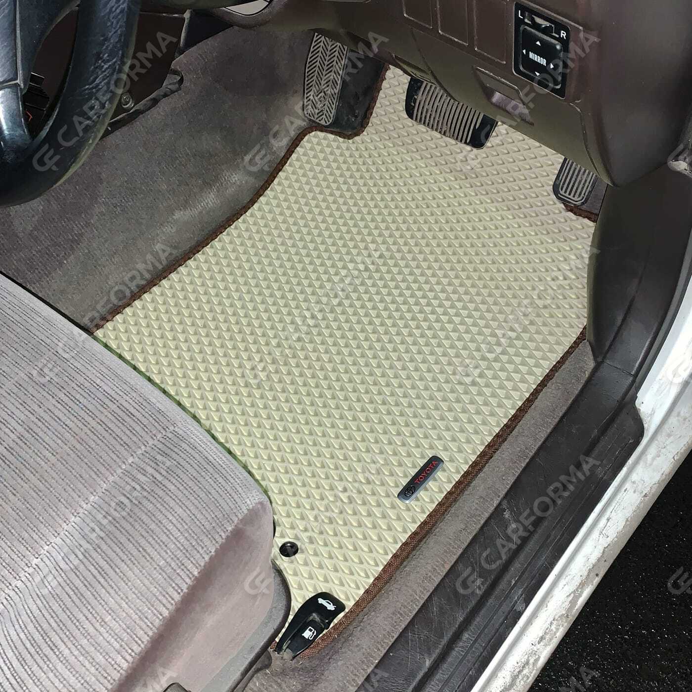 Ворсовые коврики на Toyota Corona (T19) 1992&nbsp;-&nbsp;1996 в Улан-Удэ