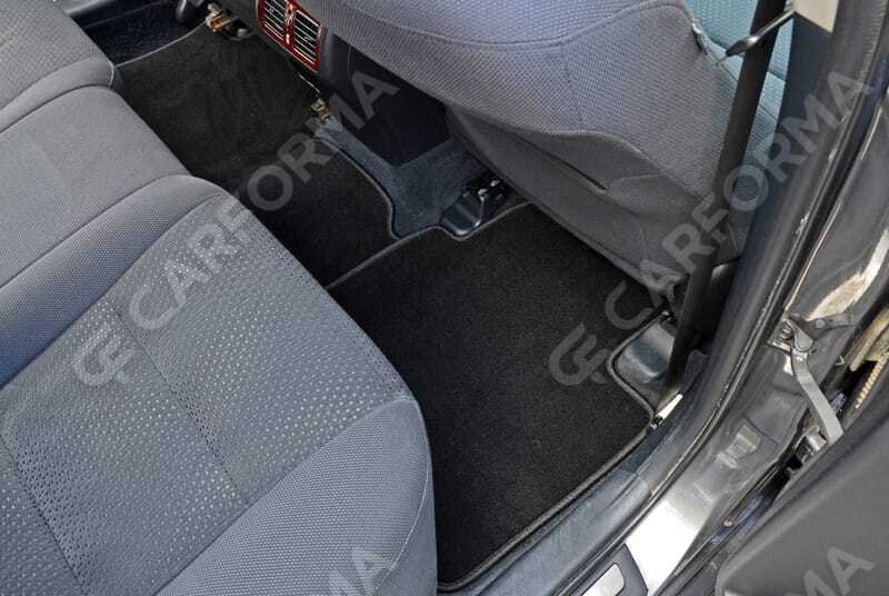 Ворсовые коврики на Toyota Camry (XV50) 2011&nbsp;-&nbsp;2018 в Улан-Удэ