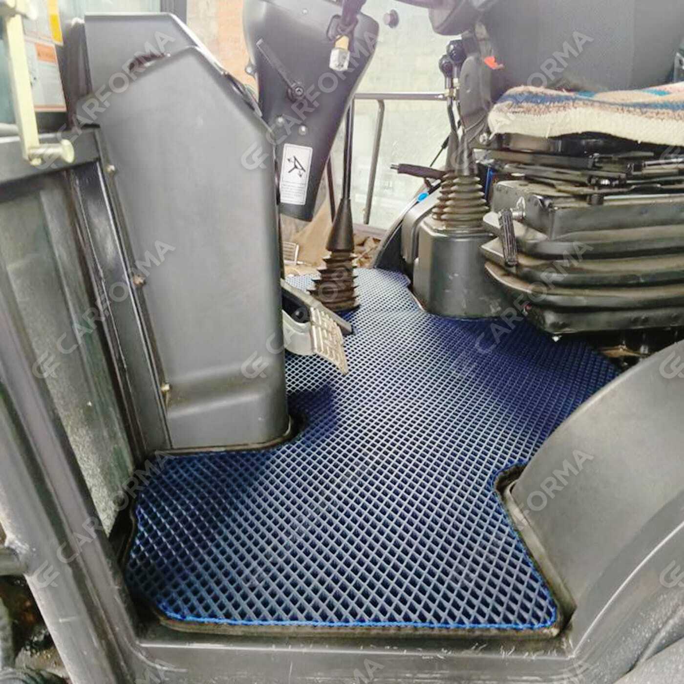 Коврики на Спецтехника Экскаватор-погрузчик LiuGong 777A  в Улан-Удэ