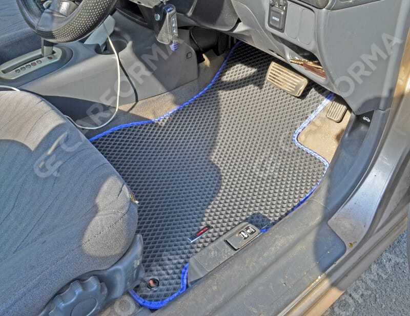 Ворсовые коврики на Honda Civic VII 4d 2000&nbsp;-&nbsp;2006 в Улан-Удэ