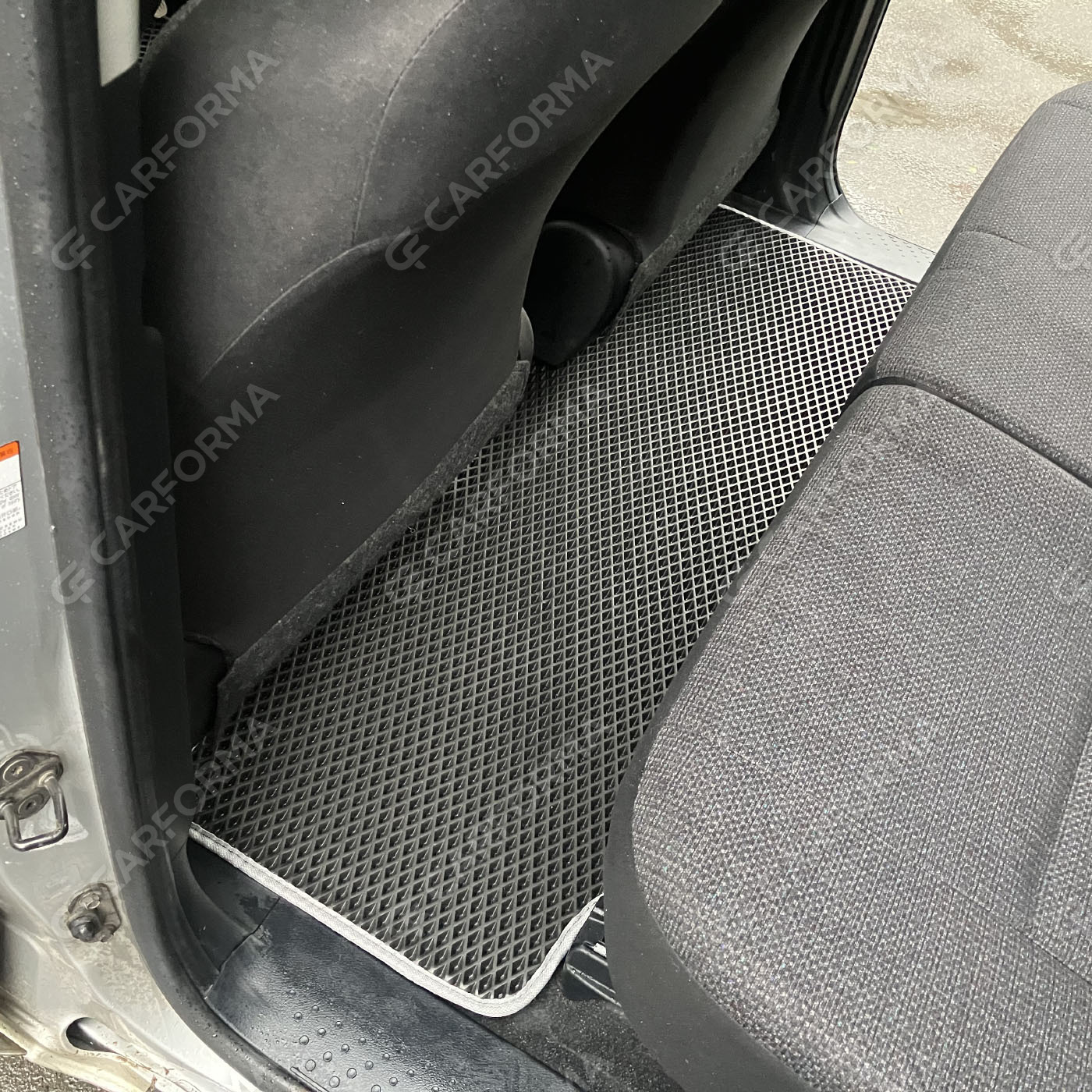 Коврики на Toyota Sienta II 2015&nbsp;-&nbsp;2022 в Улан-Удэ