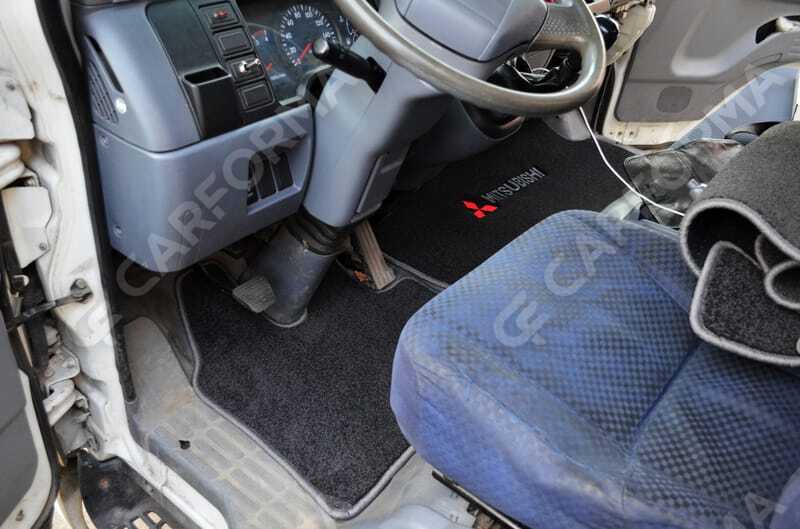 Ворсовые коврики на Mitsubishi Fuso Canter VII широкая кабина 2002&nbsp;-&nbsp;2017 в Улан-Удэ