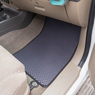 Коврики на Toyota Fortuner I 2004 - 2015 в Улан-Удэ Коврики на Toyota Fortuner I 2004 - 2015 в Улан-Удэ