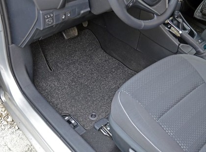 Ворсовые коврики на Toyota Corolla (E18) 2012&nbsp;-&nbsp;2019 в Улан-Удэ