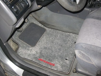 Коврики на Toyota Avensis I 1997&nbsp;-&nbsp;2002 в Улан-Удэ