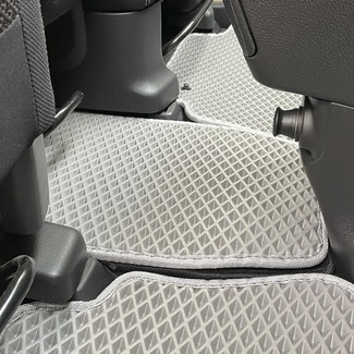 Коврики на Nissan Serena (C27) 2016&nbsp;-&nbsp;2022 в Улан-Удэ