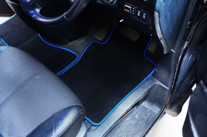 Ворсовые коврики на Nissan Elgrand (E51) 2002&nbsp;-&nbsp;2010 в Улан-Удэ