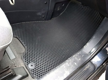 Ворсовые коврики на KIA Sportage II 2004 - 2009 в Улан-Удэ Ворсовые коврики на KIA Sportage II 2004 - 2009 в Улан-Удэ