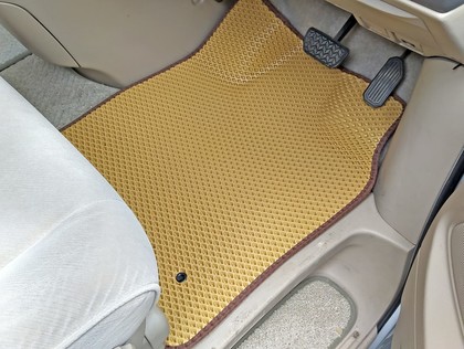 Ворсовые коврики на Toyota Alphard (H10) 2002&nbsp;-&nbsp;2008 в Улан-Удэ