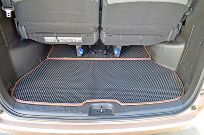 Коврики на Nissan Serena (C26) 2010&nbsp;-&nbsp;2016 в Улан-Удэ