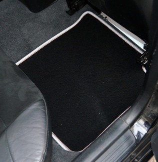 Ворсовые коврики на Mitsubishi Lancer Evolution IX 2005 - 2007 в Улан-Удэ Ворсовые коврики на Mitsubishi Lancer Evolution IX 2005 - 2007 в Улан-Удэ