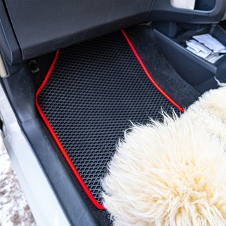 Ворсовые коврики на Toyota Vitz II 2005&nbsp;-&nbsp;2010 в Улан-Удэ