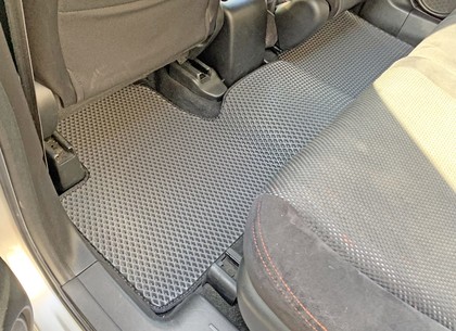 Коврики на Honda Stream II 2006 - 2014 в Улан-Удэ Коврики на Honda Stream II 2006 - 2014 в Улан-Удэ