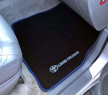 Ворсовые коврики на Toyota Land Cruiser 100 1998 - 2007 в Улан-Удэ Ворсовые коврики на Toyota Land Cruiser 100 1998 - 2007 в Улан-Удэ