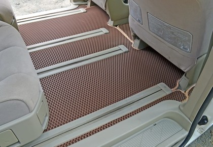 Ворсовые коврики на Toyota Estima III 2006&nbsp;-&nbsp;2019 в Улан-Удэ