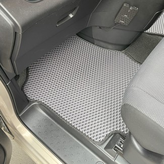 Коврики на Nissan Serena (C27) 2016&nbsp;-&nbsp;2022 в Улан-Удэ