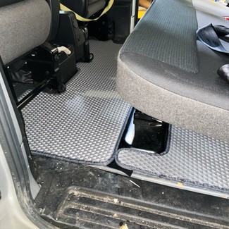 Ворсовые коврики на Mitsubishi Delica D:3 2011 - 2019 в Улан-Удэ Ворсовые коврики на Mitsubishi Delica D:3 2011 - 2019 в Улан-Удэ