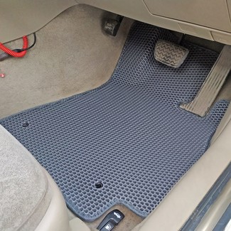 Коврики на Toyota Mark II Wagon Blit 2002&nbsp;-&nbsp;2007 в Улан-Удэ