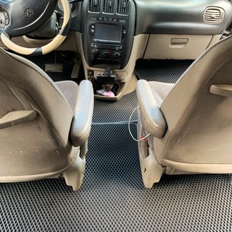 Коврики на Dodge Grand Caravan (RG) 2000 - 2007 в Улан-Удэ Коврики на Dodge Grand Caravan (RG) 2000 - 2007 в Улан-Удэ