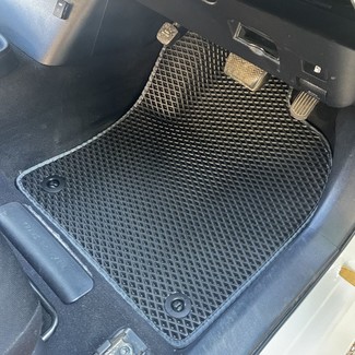 Ворсовые коврики на Toyota Prius (50) 2015 - 2023 в Улан-Удэ Ворсовые коврики на Toyota Prius (50) 2015 - 2023 в Улан-Удэ