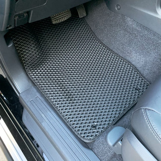 Коврики на Mitsubishi Pajero Sport III 2015&nbsp;-&nbsp;2026 в Улан-Удэ