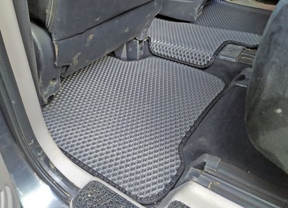 EVA коврики на Mitsubishi Grandis 2003&nbsp;-&nbsp;2009 в Улан-Удэ