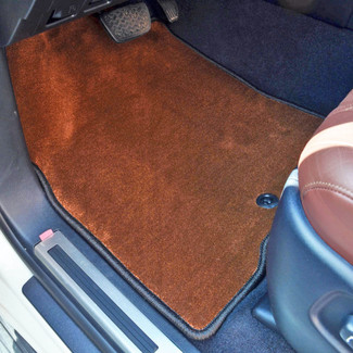 Ворсовые коврики на Toyota Land Cruiser 200 2007 - 2021 в Улан-Удэ Ворсовые коврики на Toyota Land Cruiser 200 2007 - 2021 в Улан-Удэ