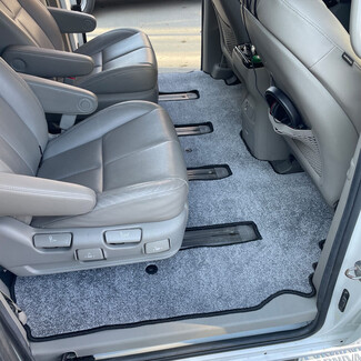 Коврики на KIA Carnival III 7 мест 2014 - 2021 в Улан-Удэ Коврики на KIA Carnival III 7 мест 2014 - 2021 в Улан-Удэ