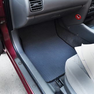 Коврики на Suzuki Cultus III 1995 - 2002 в Улан-Удэ Коврики на Suzuki Cultus III 1995 - 2002 в Улан-Удэ