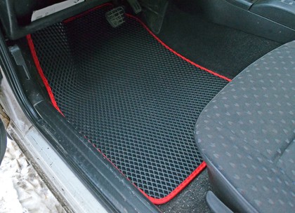 Коврики на Volkswagen Passat B4 1993&nbsp;-&nbsp;1997 в Улан-Удэ