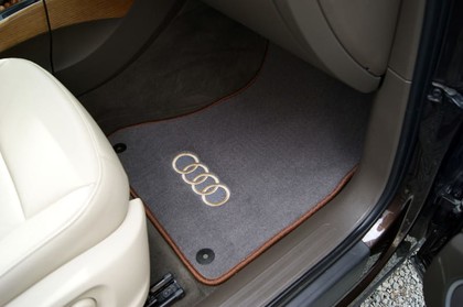 Ворсовые коврики на Audi Q5 I 2008&nbsp;-&nbsp;2017 в Улан-Удэ