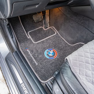 Коврики на BMW 5 (F10/F11) 2010 - 2017 в Улан-Удэ Коврики на BMW 5 (F10/F11) 2010 - 2017 в Улан-Удэ