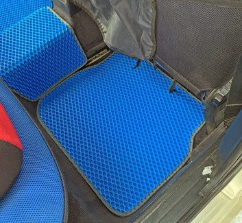 Коврики на Volkswagen Passat B3 1988&nbsp;-&nbsp;1994 в Улан-Удэ