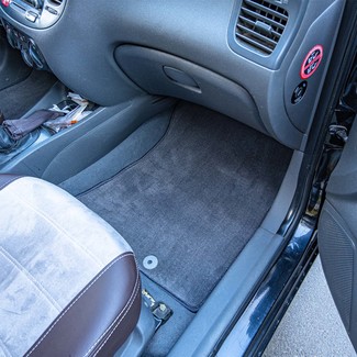 Коврики на KIA Rio II 2005 - 2011 в Улан-Удэ Коврики на KIA Rio II 2005 - 2011 в Улан-Удэ